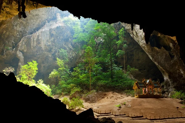 Grotta di Phraya Nakorn — Foto Stock