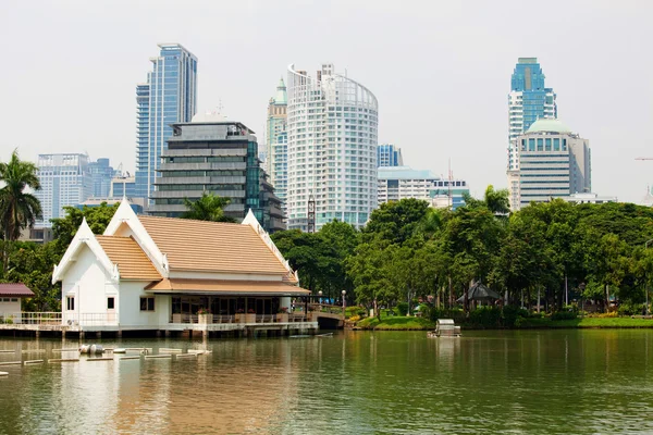 Ciudad en Tailandia — Foto de Stock