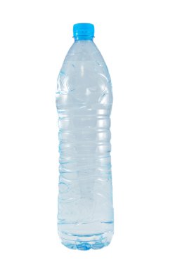 şişe suyu izole