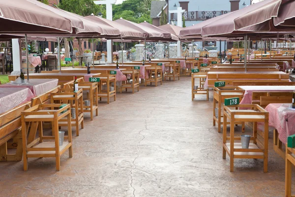 Outdoor restaurant — Stock Photo, Image