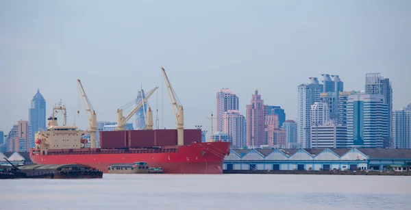 Shipping port — Stock Photo, Image