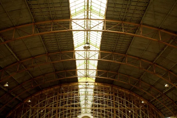 Roof of railway — Stock Photo, Image