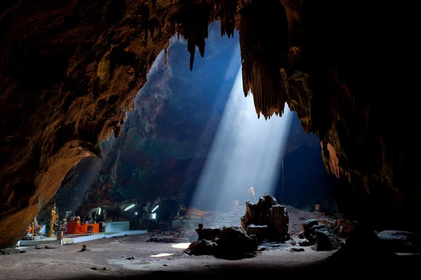 Budizm Mağarası — Stok fotoğraf