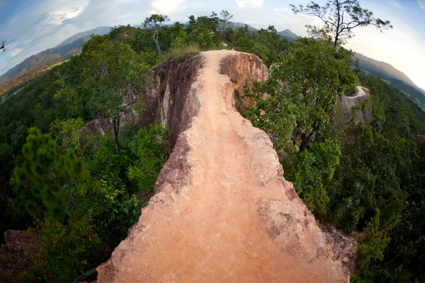 Montaña de la manera del cañón — Foto de Stock