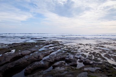 günbatımı denize taş Sahili ile