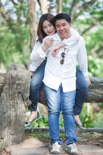 Young couple in love — Stock Photo, Image