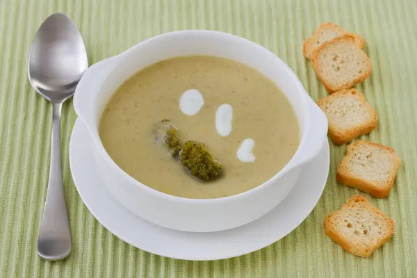 Broccoli vegetable soup in the bowl — Stock Photo, Image