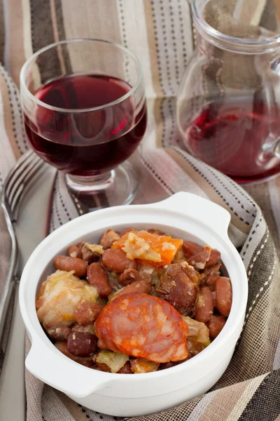 Sausages and beans stew — Stock Photo, Image