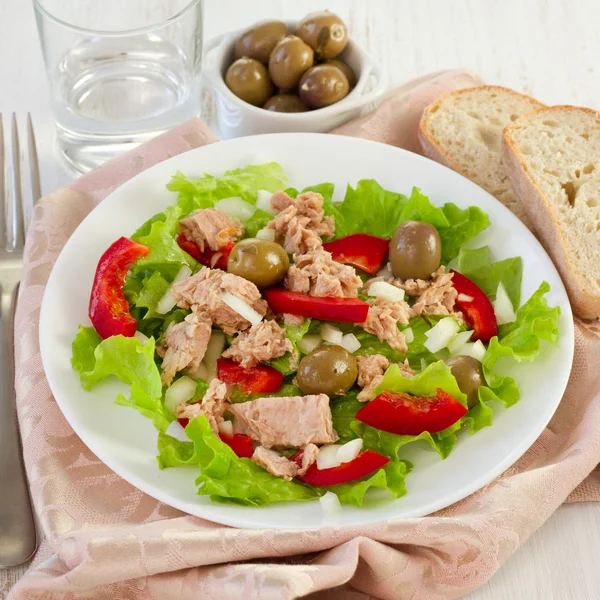 Tonfisk sallad — Stockfoto