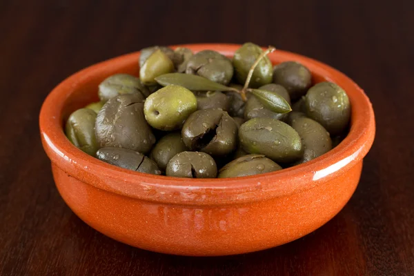 Olives in ceramic bowl — Stock Photo, Image