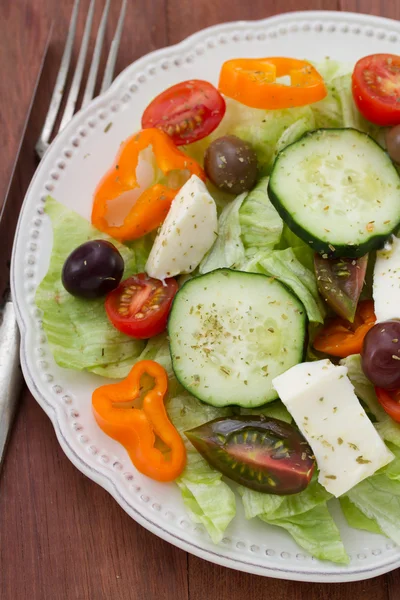 Peynirli sebze salatası — Stok fotoğraf