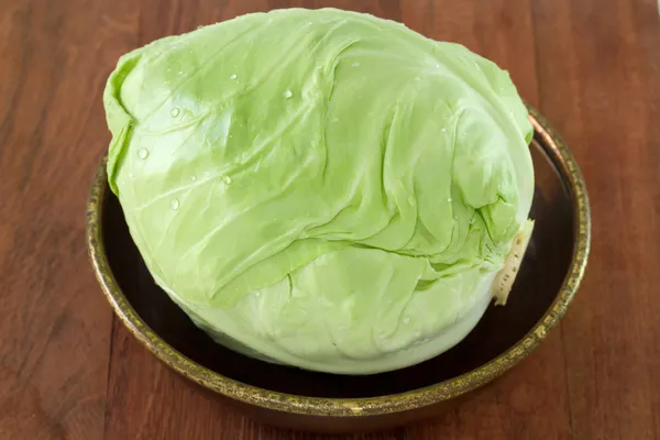 Cabbage in dish — Stock Photo, Image