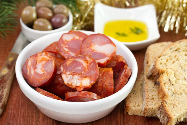 Chourico with olives and oil — Stock Photo, Image