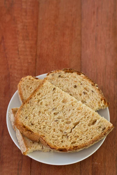 Bröd med frön — Stockfoto
