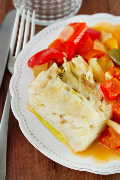 Boiled fish with boiled vegetables — Stock Photo, Image