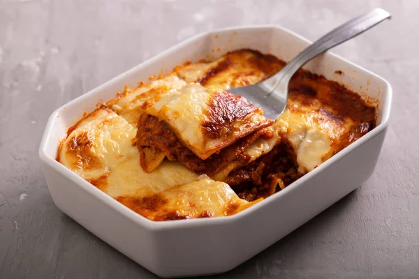 Fresh Lasagna Meat Tomato Sauce Baked Oven Ceramic Dish Homemade — Stock Photo, Image