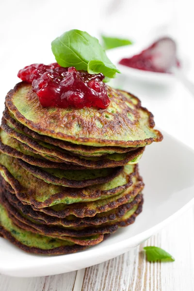 Spinach pancakes — Stock Photo, Image