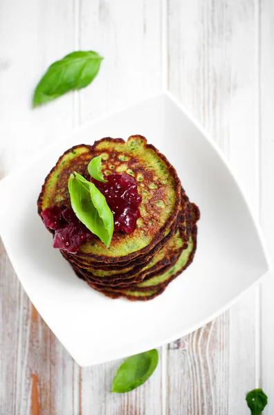 Spinach pancakes — Stock Photo, Image