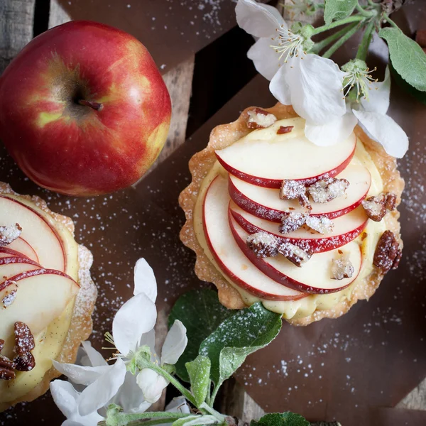 Apple tartlets — Stock Photo, Image