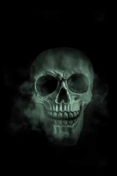 Brillant Fumant Crâne Halloween — Photo