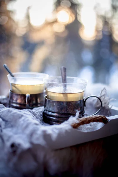 Hot Steaming Lemon Tea Outdoors Cold Day — Stock Photo, Image
