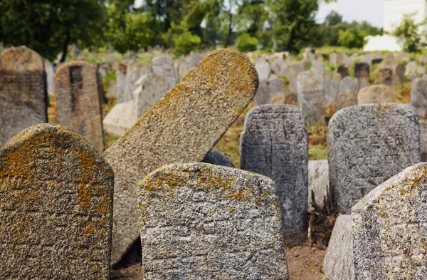 Oude Joodse cementery in Kahanowitsj, Oekraïne — Stockfoto