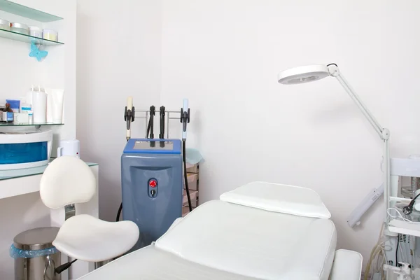 Equipment in cosmetology clinic — Stock Photo, Image