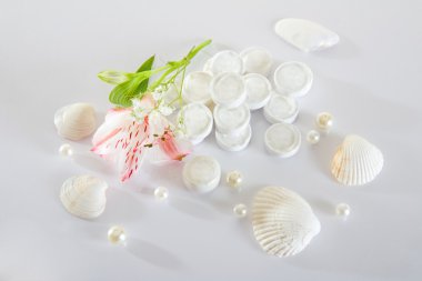 spa aksesuarları - tek kullanımlık maske preslenmiş