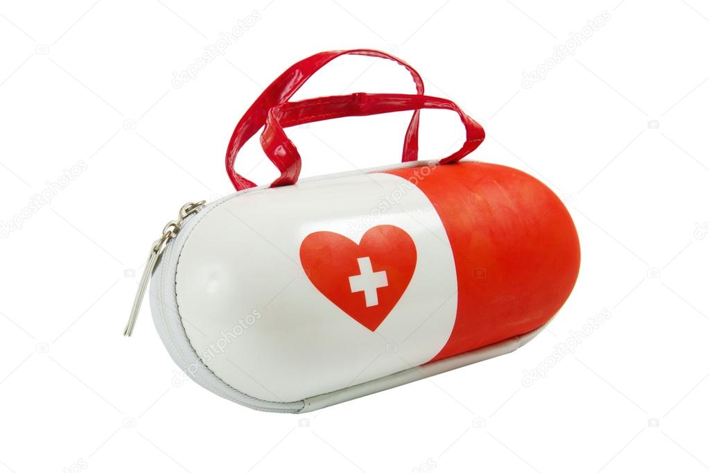 Small medica first aid kit children bag Stock Photo by ©Eillen_1981 26873785