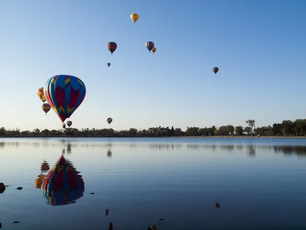 Luftballonshow — Stockfoto