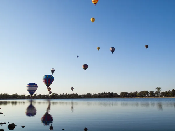 Luftballonshow — Stockfoto