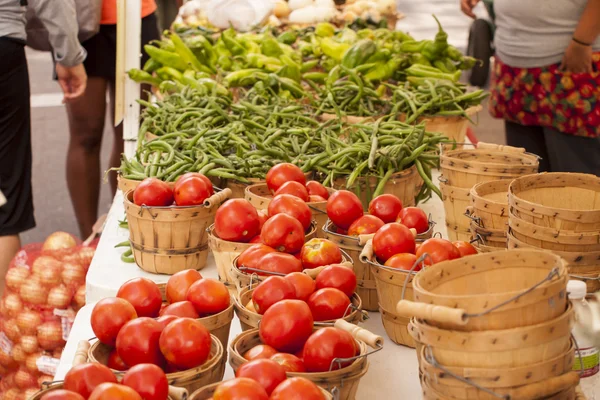 Produtos hortícolas frescos — Fotografia de Stock