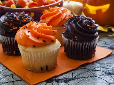 Cadılar Bayramı cupcakes