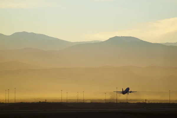 Repülőgép felszállás — Stock Fotó