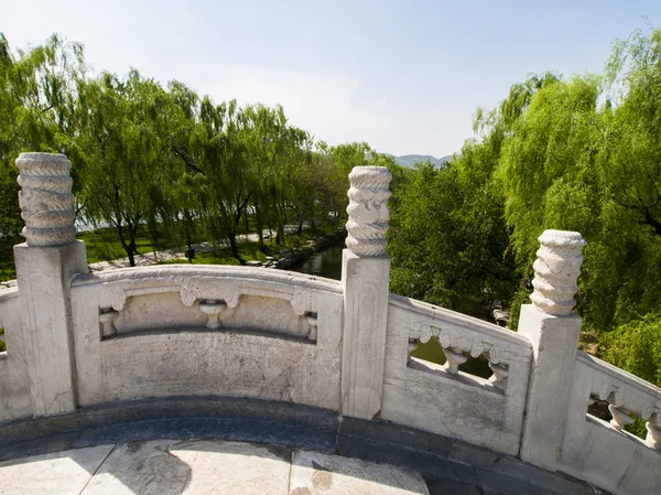 Ponte em Bejings palácio de verão — Fotografia de Stock