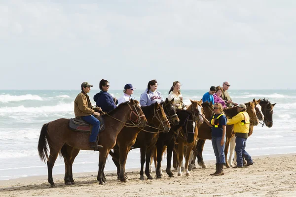 Horeseback ridning — Stockfoto