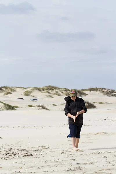 Op het strand — Stockfoto