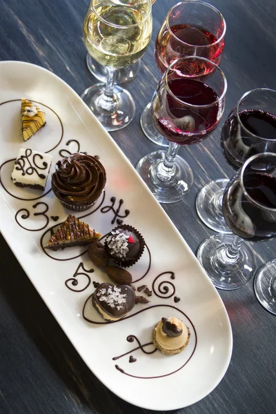 Wine and Chocolates — Stock Photo, Image