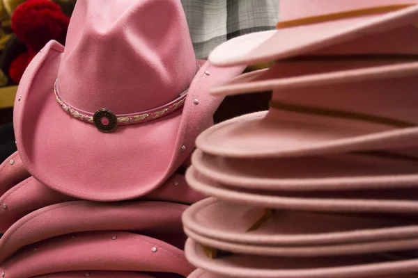 Kowbojskie kapelusze — Zdjęcie stockowe