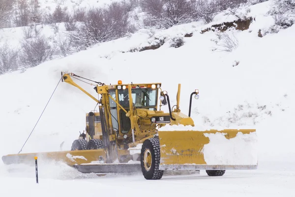 Snöplogen — Stockfoto