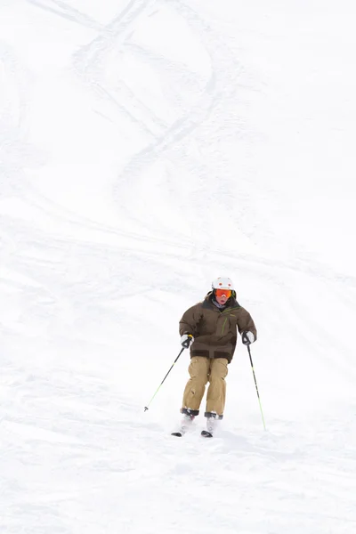 Лыжи — стоковое фото