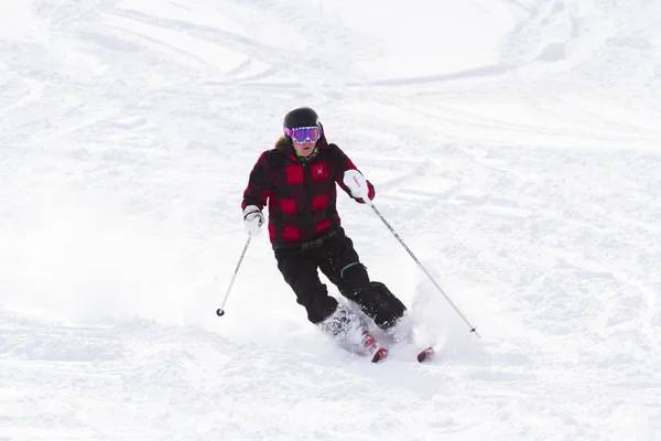 Skiën — Stockfoto