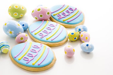 Paskalya kurabiyeleri