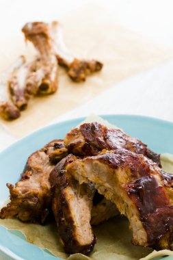 Bebek arka kaburgalar