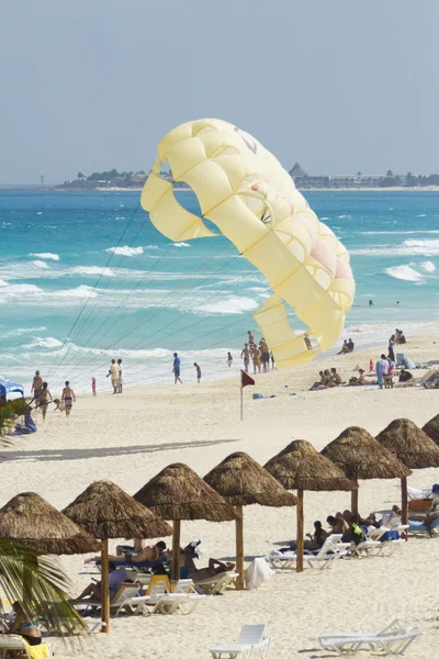 Strand van de Caribische zee — Stockfoto