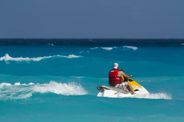 Jet ski — Stok fotoğraf