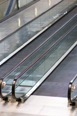 hareketli kaldırım