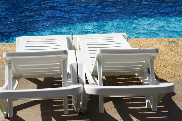 Pool chairs — Stock Photo, Image
