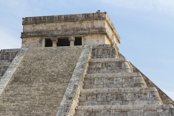 Pirámide maya —  Fotos de Stock