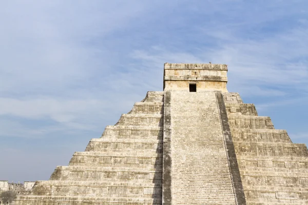 Maya pyramid — Stockfoto